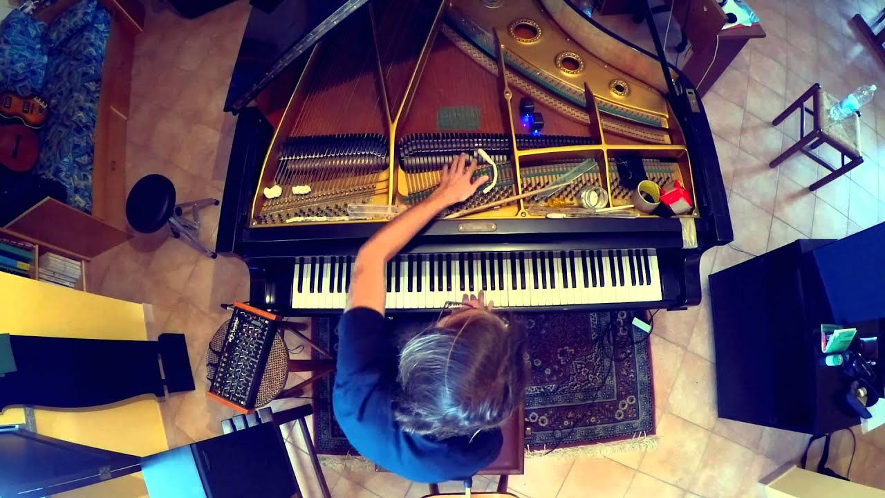 la machina provetta  (with mfb tanzbar and acoustic piano)