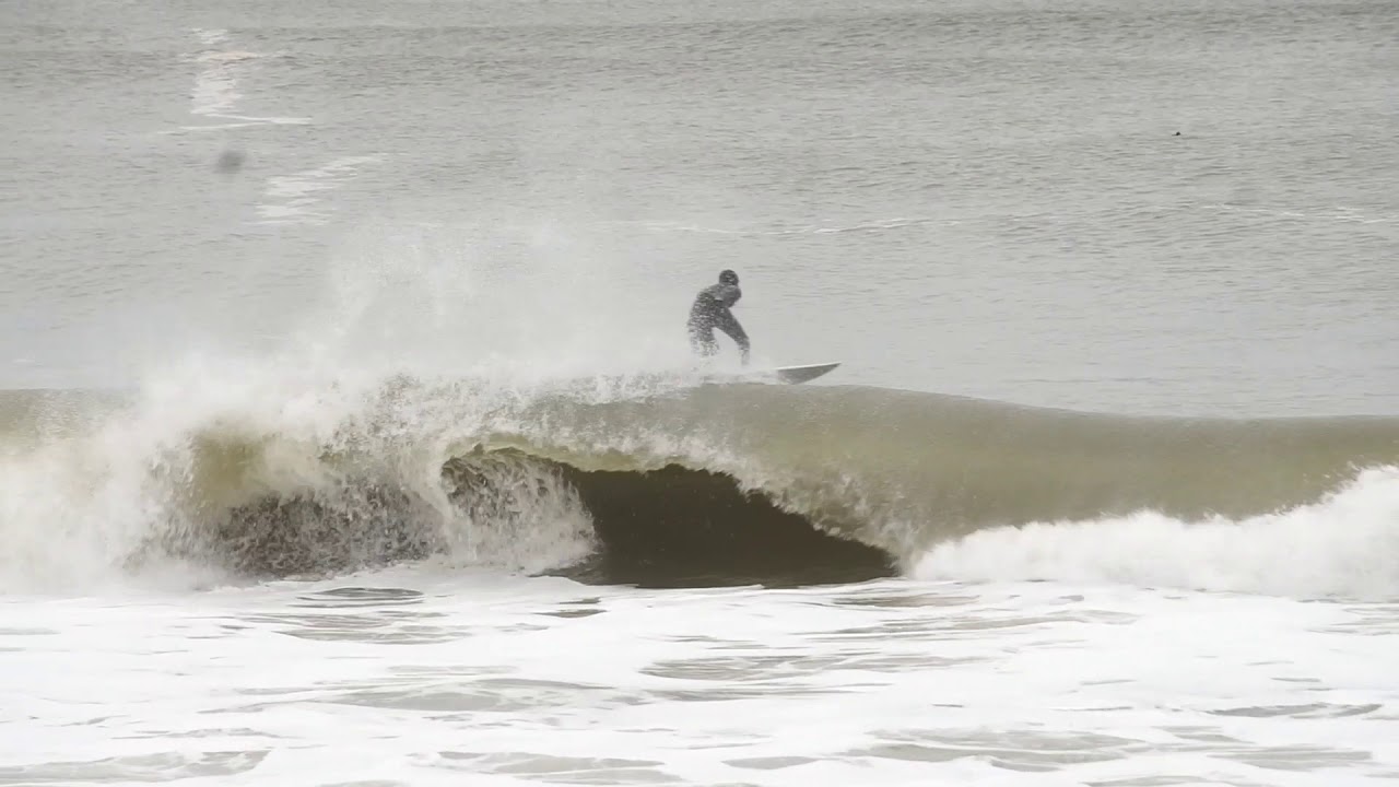 Surfing NY Psycho Terrace Barrels