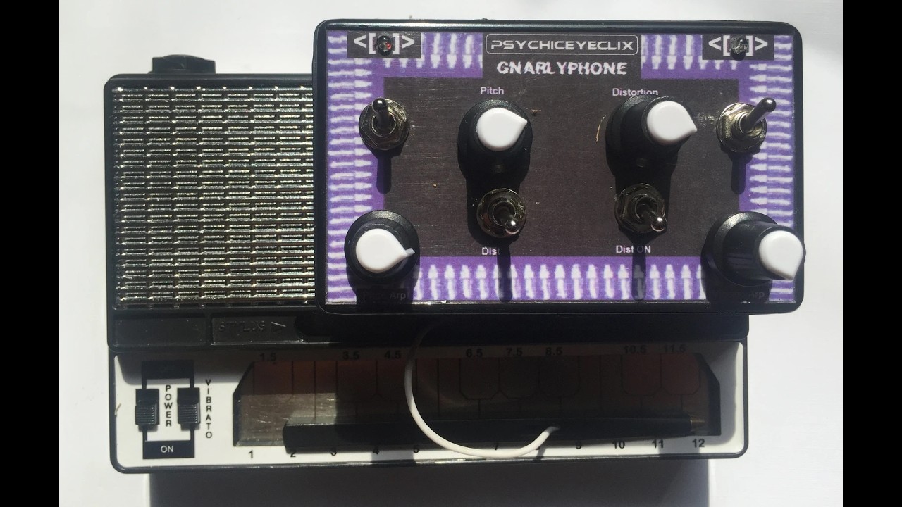 Circuit bent Stylophone by Psychiceyeclix #stylophone #circuitbent #glitch #electronica #soundart