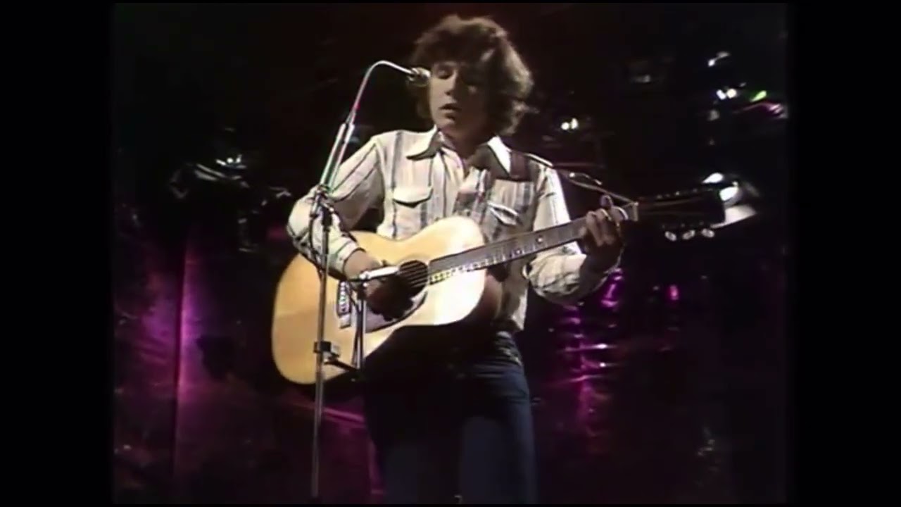 Don McLean empty chairs live