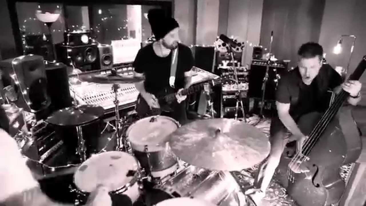 19-Twenty - Sailor Jerry (Official)