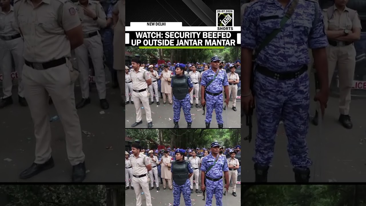 Security Beefed Up Outside Jantar Mantar ahead of reports of proposed march to Parliament by CJP
