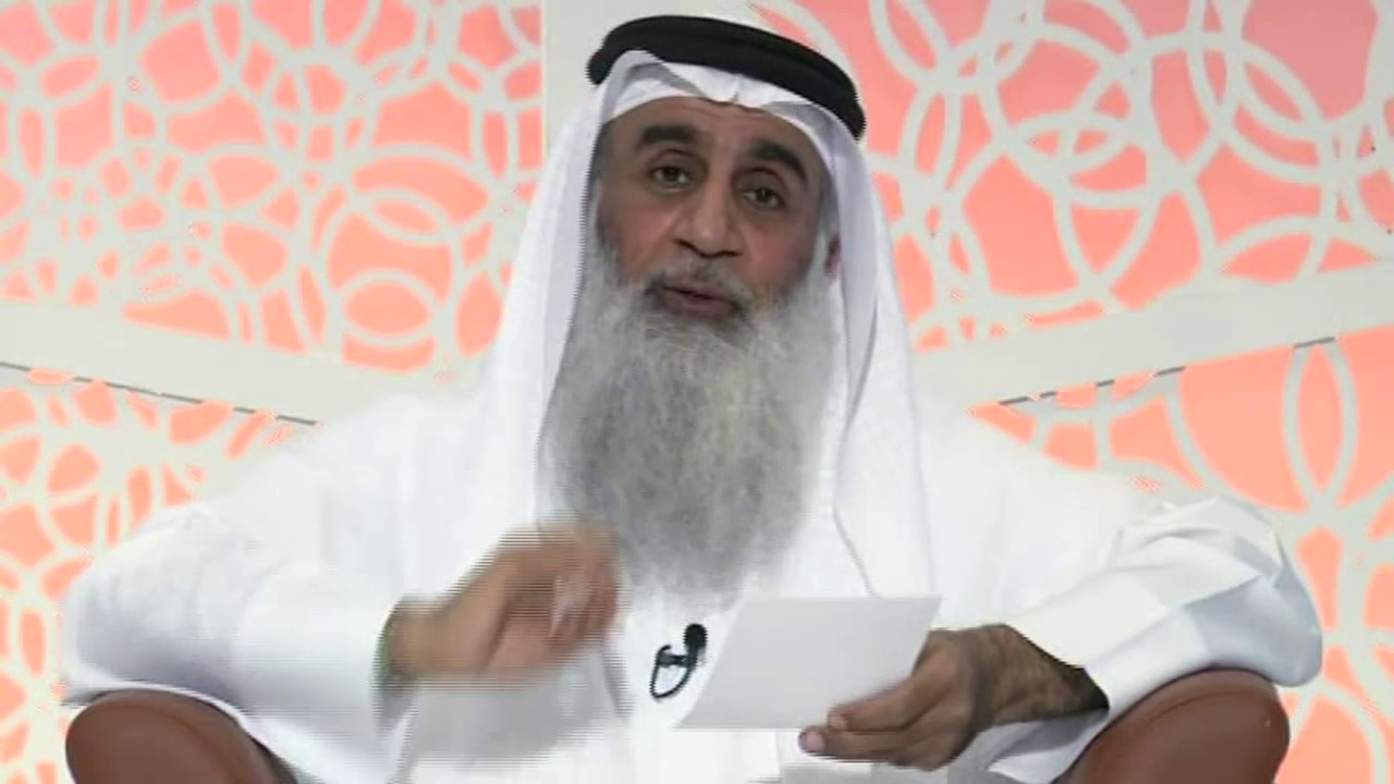 ما الإشارة البلاغية بابتداء الآية في سورة إبراهيم (اللهِ)؟