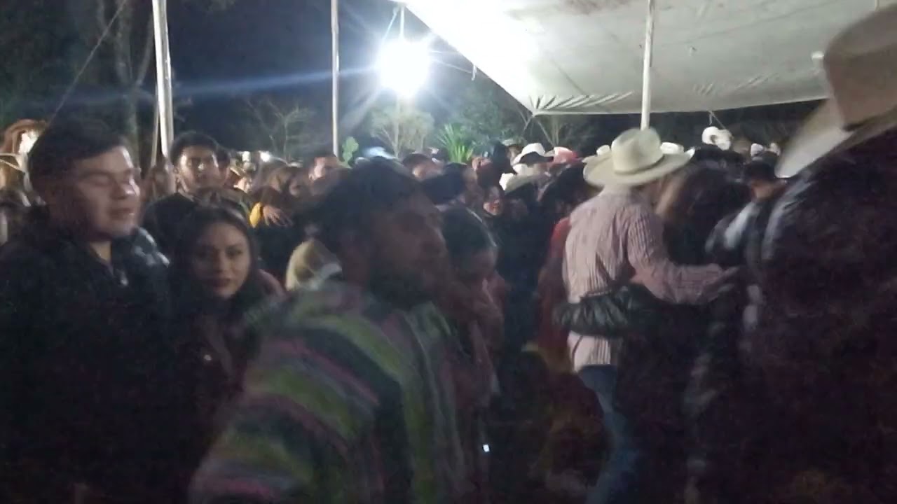 Parada de bandera barrio norte de Carpinteros Hidalgo 2024