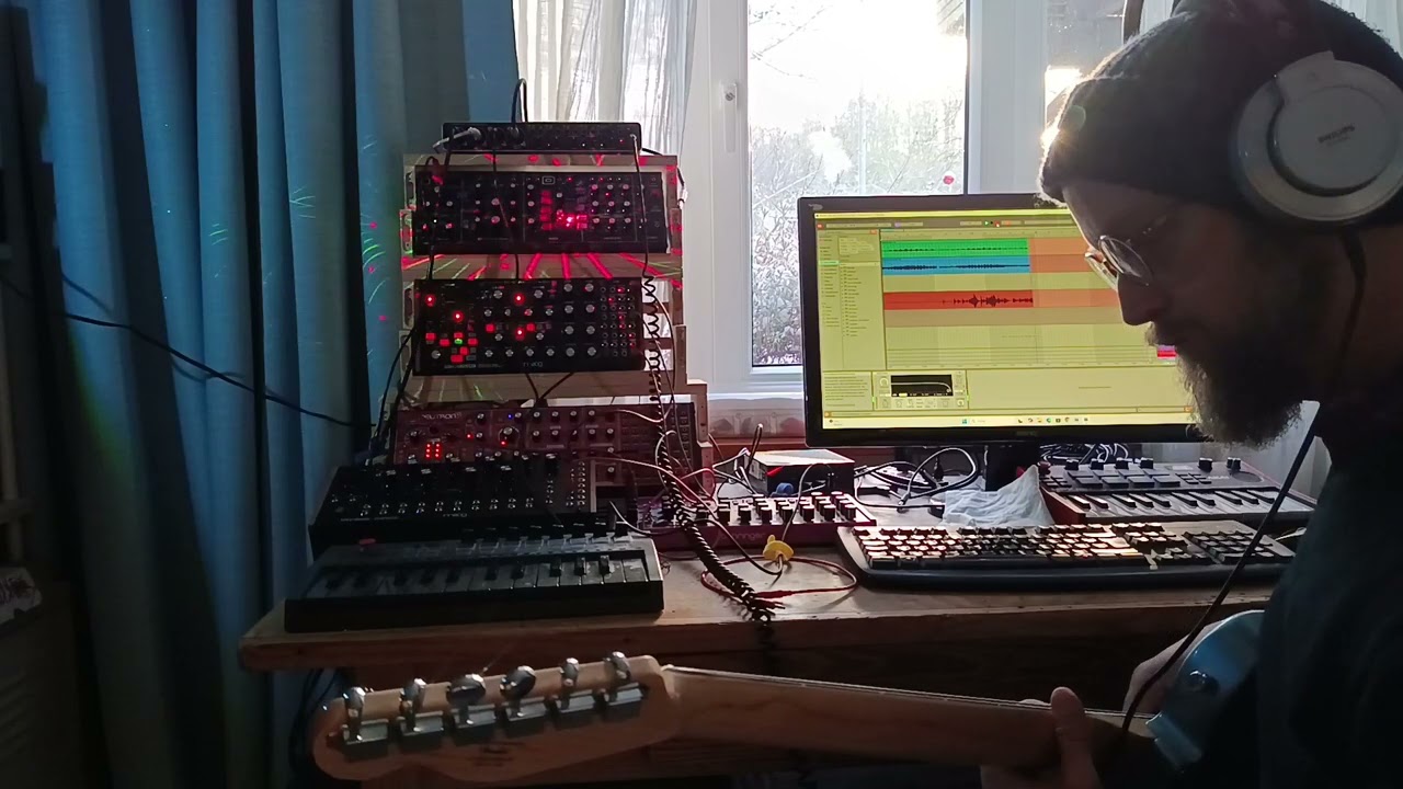 Jamuary 2026 // Track 3 // Snow // Subharmonicon and guitar ambient, #jamuary2026 #hardware_jams