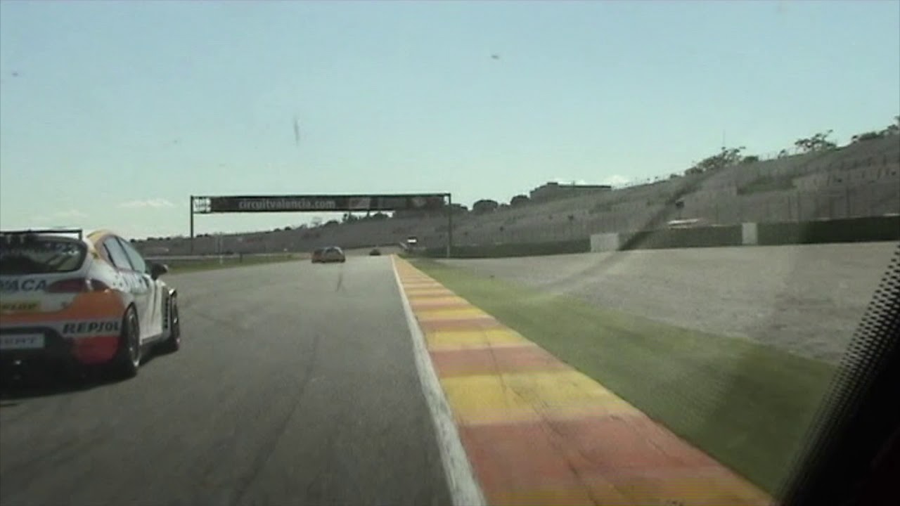SEAT LEON VALENCIA 2009. Alvaro Fontes. CRASH