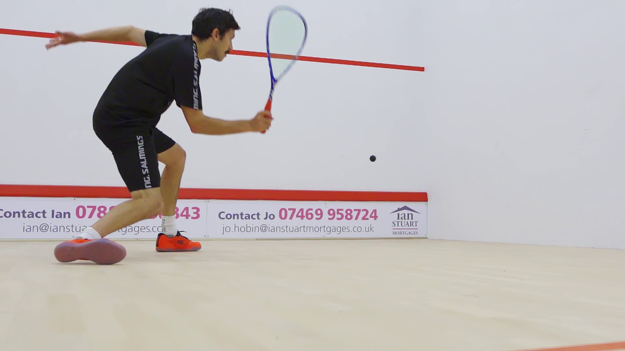 Squash tips: Amateur analysis with Jethro Binns - Open racket face