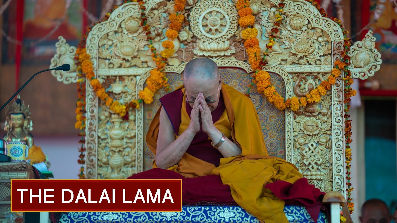 Teaching at Samstanling Monastery