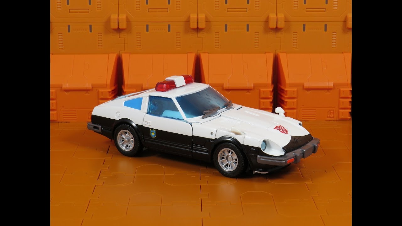Transformers Masterpiece MP-17+ Prowl Anime Colour Edition
