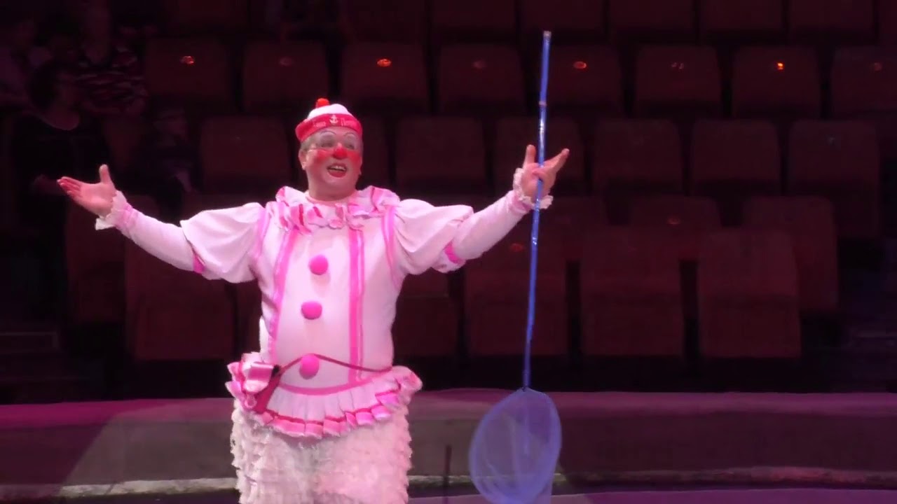 903 clown act 3