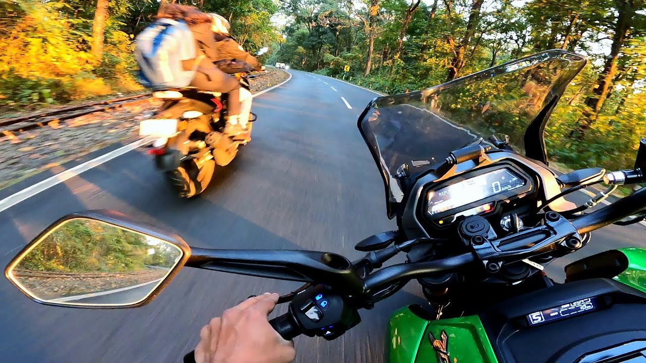 Almost Touched The Road Railing - Bajaj Dominar 400 Pure Exhaust Note | Raw Ride Onboard