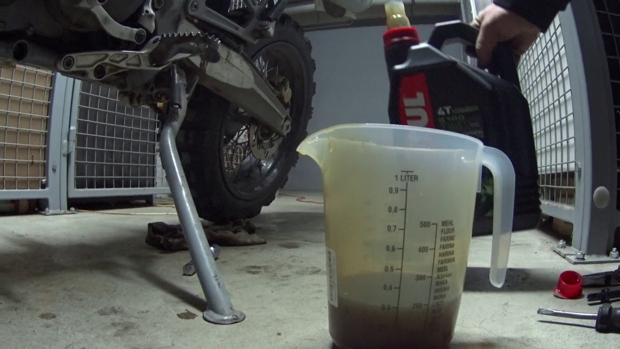KTM  LC4 wymiana oleju silnika i oleju hydraulicznego sprzęgła