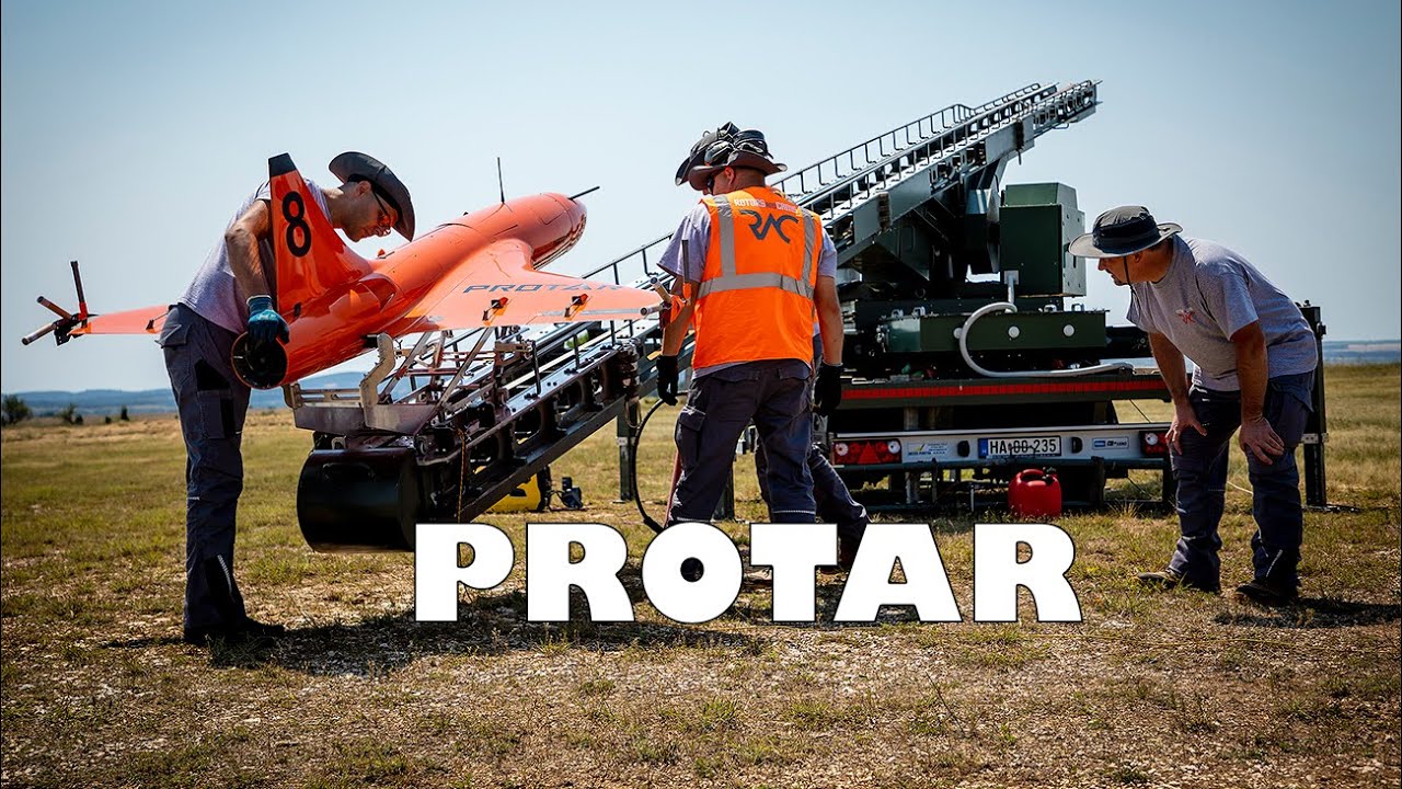 PROTAR sug&aacute;rhajt&aacute;s&uacute; c&eacute;lrep&uuml;lő magyar dr&oacute;n első nyilv&aacute;nos rep&uuml;l&eacute;se - 486