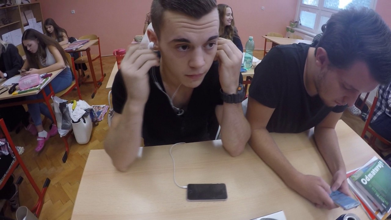 Maturitní video 4.ZL  Střední zdravotnické školy Turnov 2016/2017 - YTB version