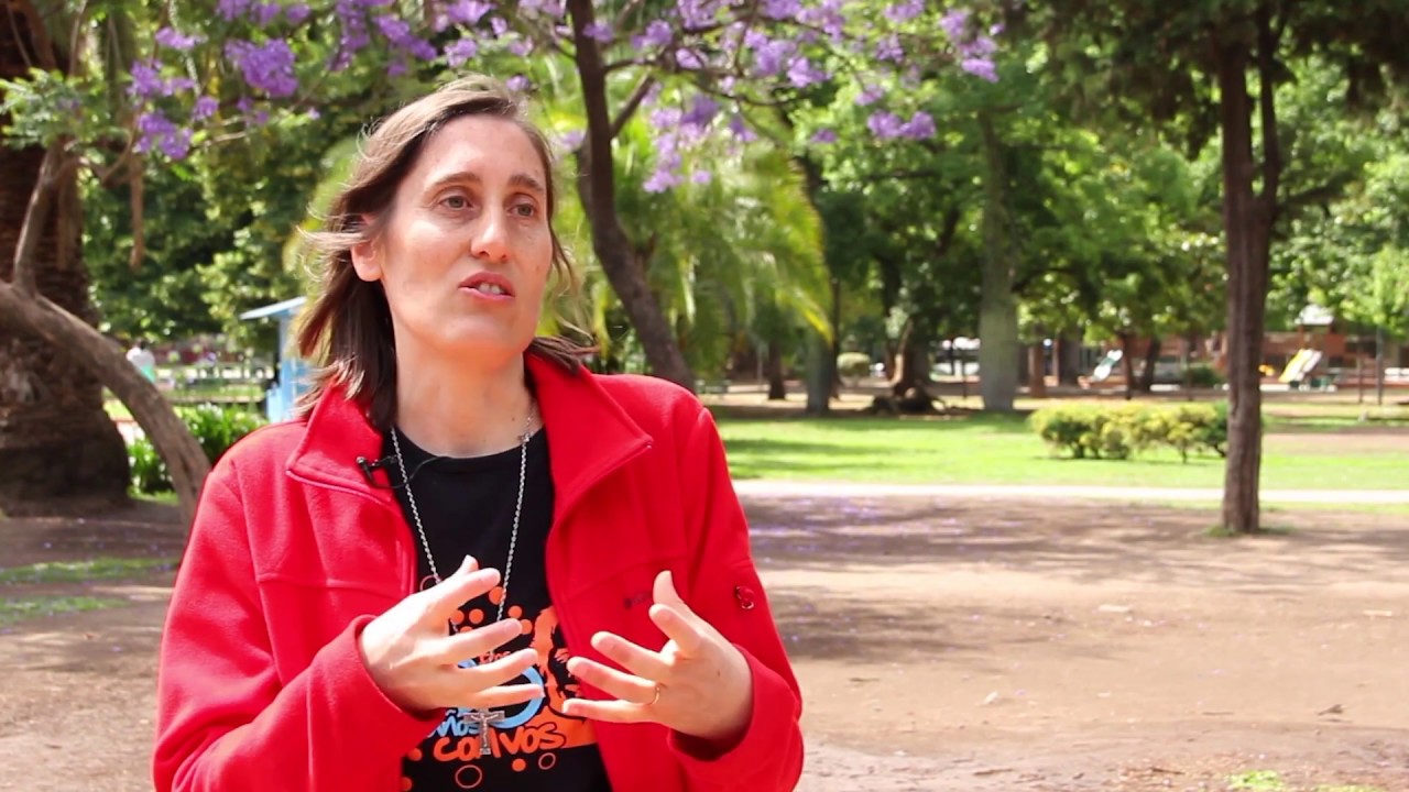 Hay un mundo para amar - Hijas de María Auxiliadora