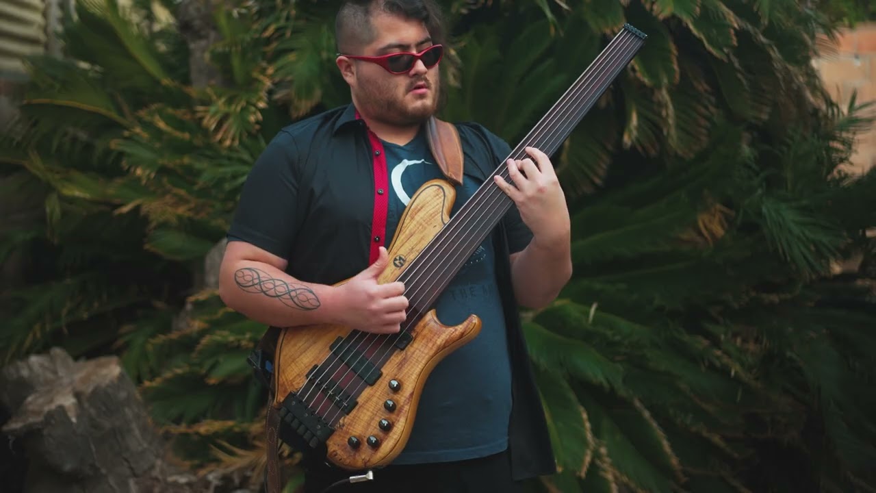 Dotzauer 63 - Classical Bass Solo by Brad Williamson
