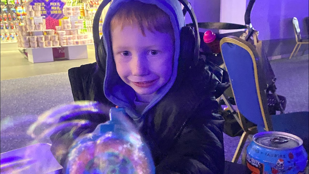 ICONIC | Butlin’s Festive Wonderland | Day 4 - December 2025