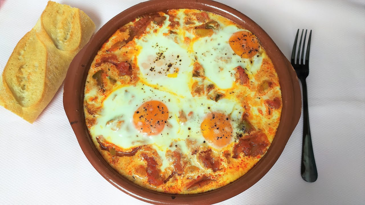 HUEVOS AL PLATO CON PISTO (riquísimo)