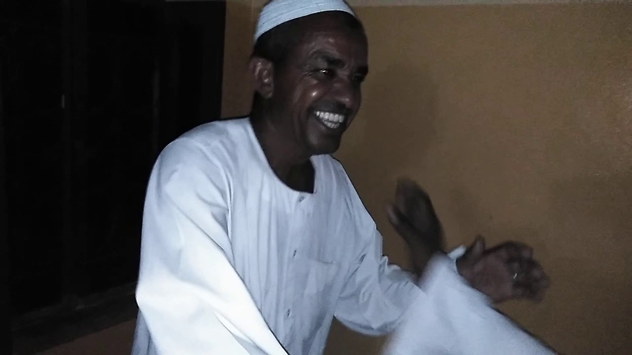 المادح عمر المحسي في الملقة زواج الخليفة محمد أبوالقاسم