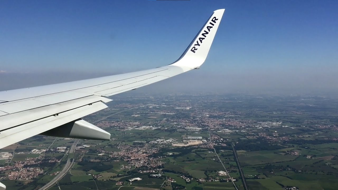 Ryanair | Boeing 737-800 | Approach & Landing at Milan Malpensa