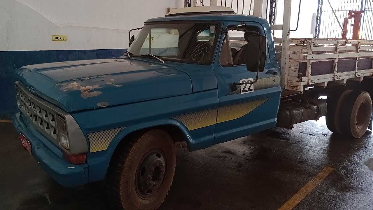 Localiza&ccedil;&atilde;o do n&uacute;mero do chassi e motor Ford F4000 1977/1977