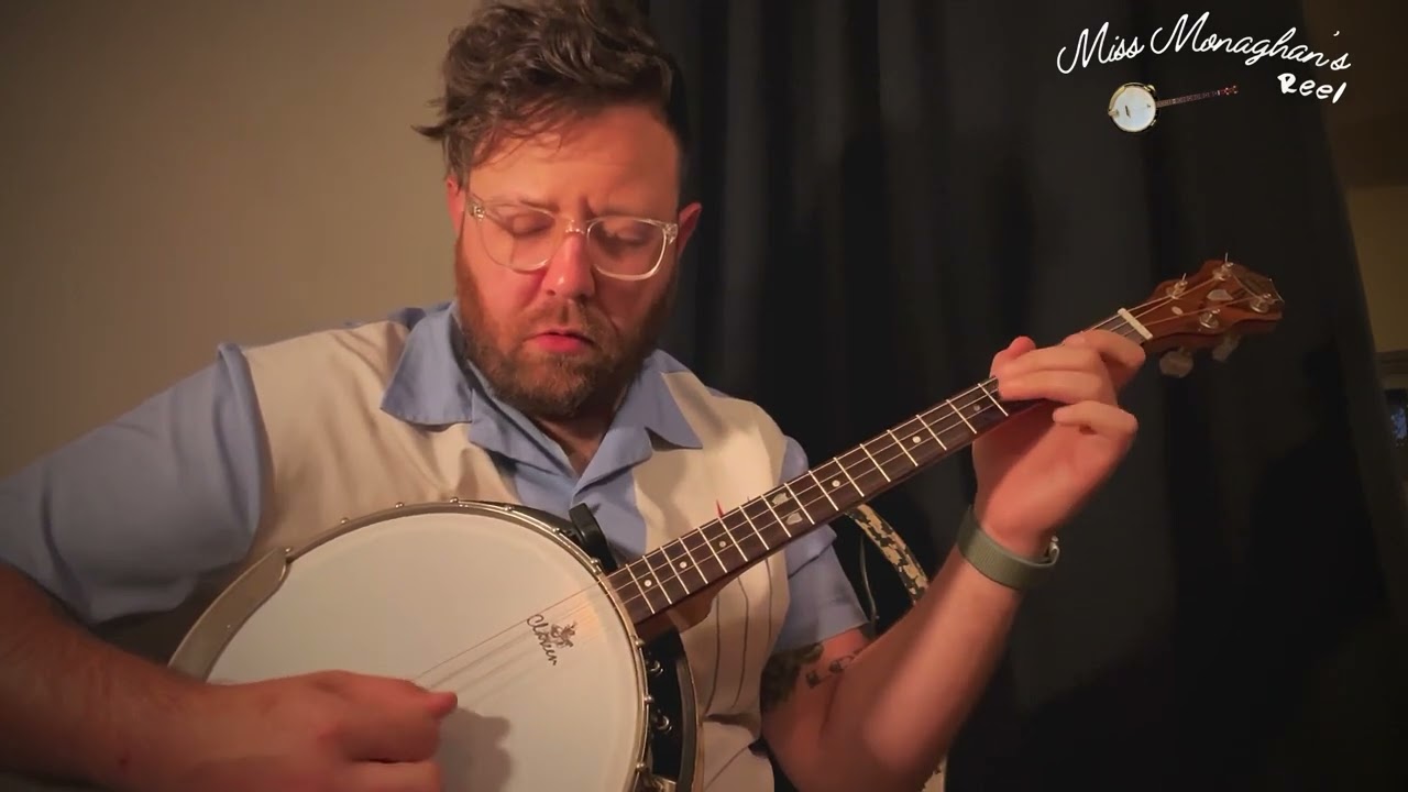 Miss Monaghan&rsquo;s Reel on a Clareen Special Irish Banjo