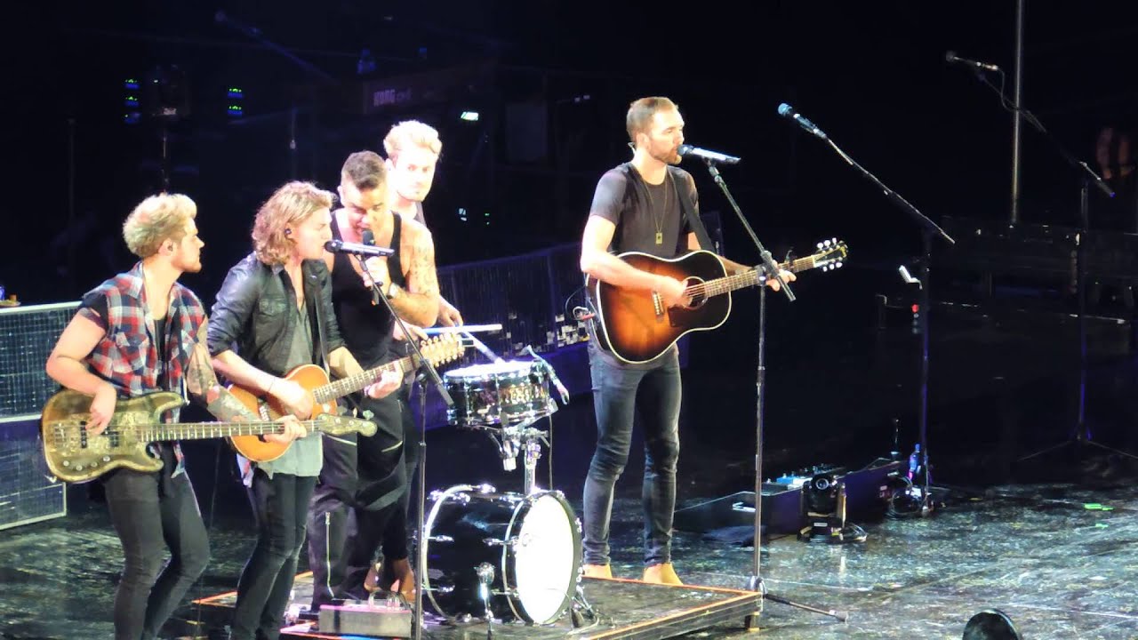 Robbie Williams-  The Road to Mandalay (with Lawson), Live @ Perth Arena, Australia, 10.10.2015