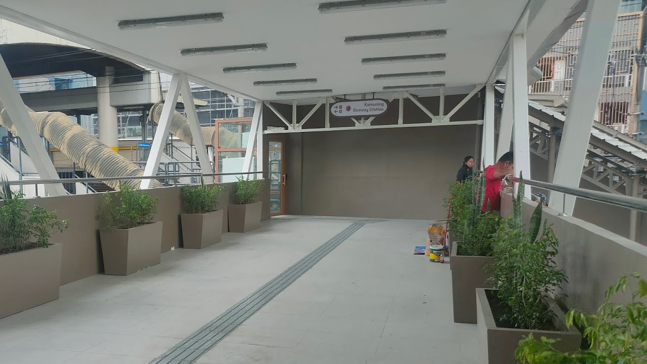 WOW,ANG GANDA NG BAGONG BUKAS N WORLD CLASS KAMUNING WALKWAY AT EDSA BUSWAY KAMUNING STN! 