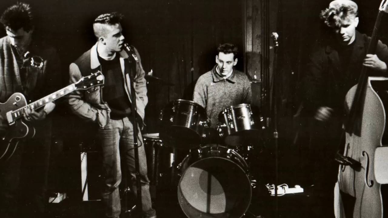 Fireball XL5 - Blues Don't Go