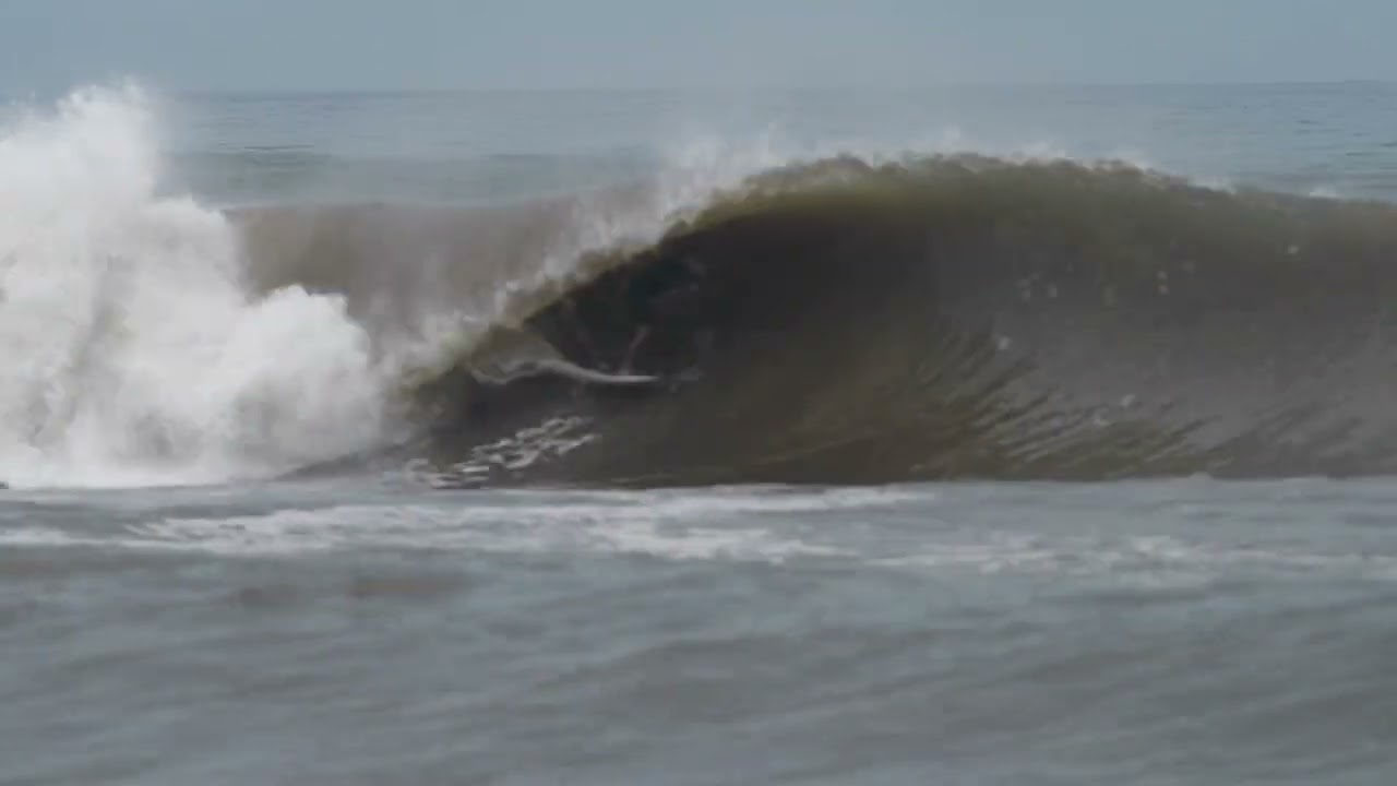 huayco a lo Hawaii 2023  #perusurftripandsoul #surfvideos #surftrip2023