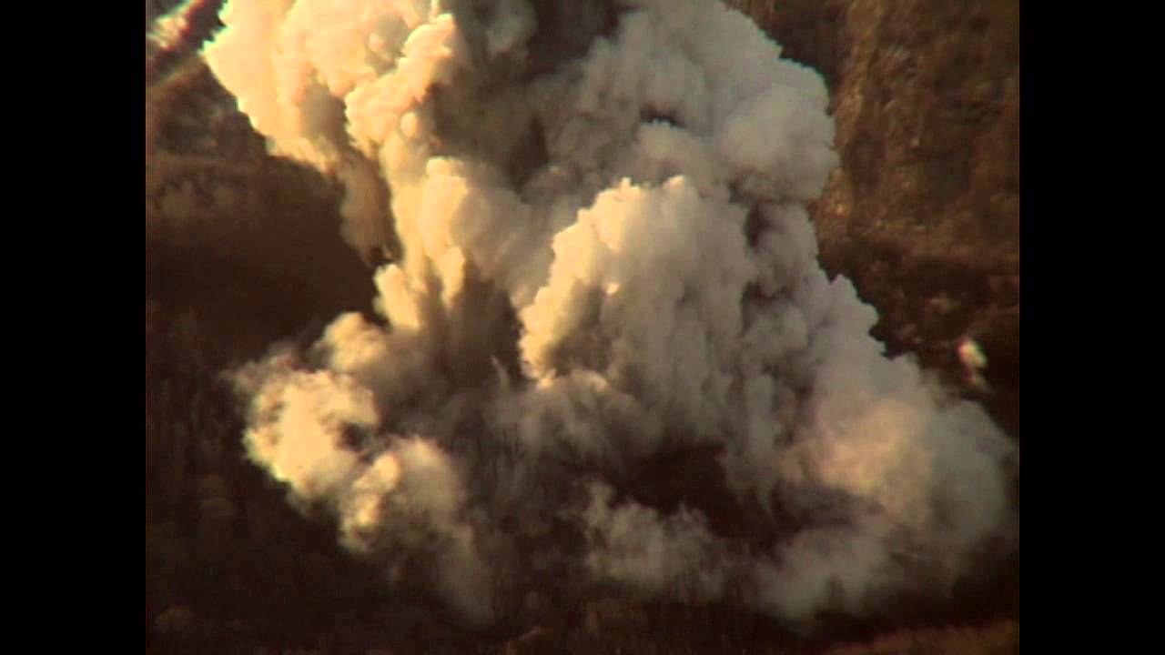 #USUvolcanoeruption at HOKKAIDO in JAPAN on 31 MAR 2000・#有珠山火山噴火 2000年3月31日