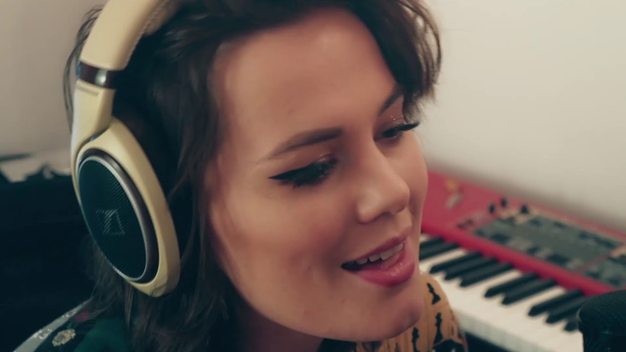Songfinch Gift Ideas - Get A Personalized Song By Amanda Nordelius