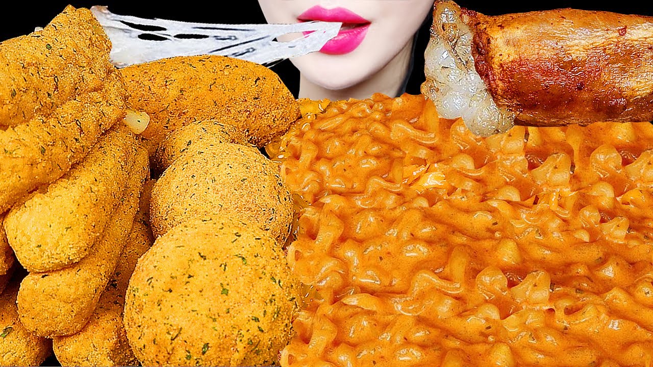 ASMR CHEESY CARBO FIRE NOODLE, CHICKEN, CHEESE BALL 까르보불닭 뿌링클 치킨 치즈볼 먹방 EATING SOUNDS MUKBANG