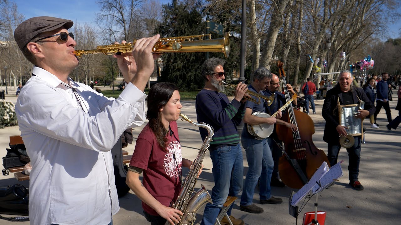 Glory's fingers Dixie Band: 