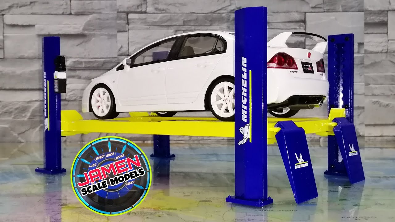 1/18 ADJUSTABLE FOUR-POST LIFT - MICHELIN - GREENLIGHT