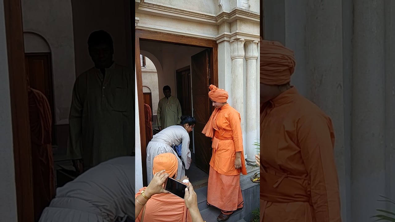 Ramakrishna  sarada mission sister nivedita girl 
