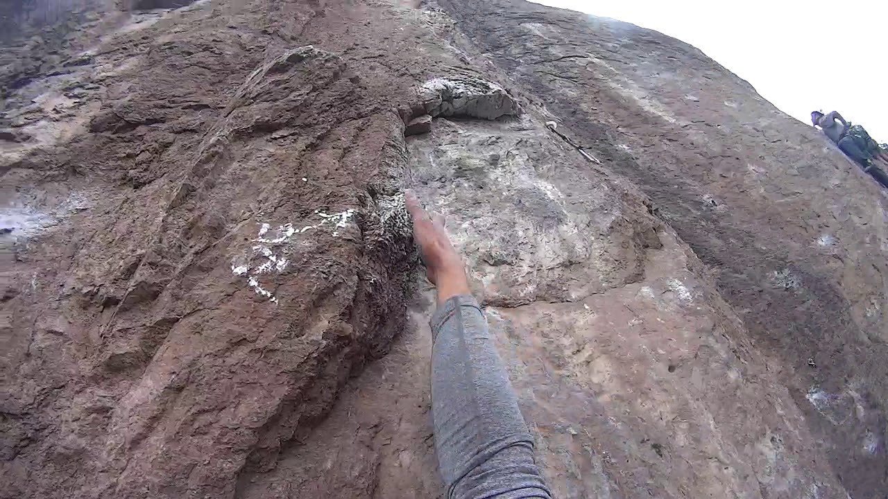 C. Chacabuco - Hoy no se fia (5.11d/ 7a) Escalada en primera persona (FranNoseCuanto)