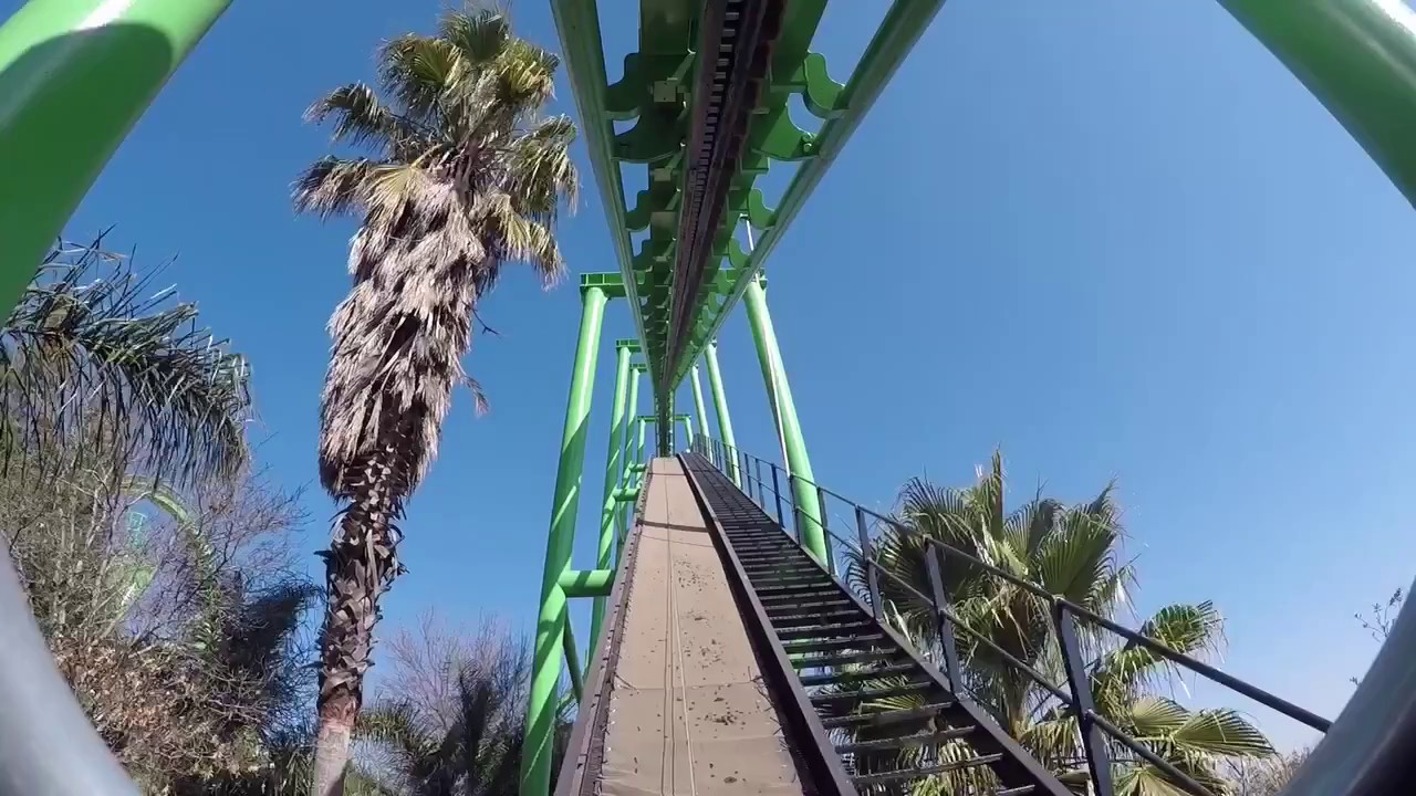 A ride on the Anaconda - Gold Reef City