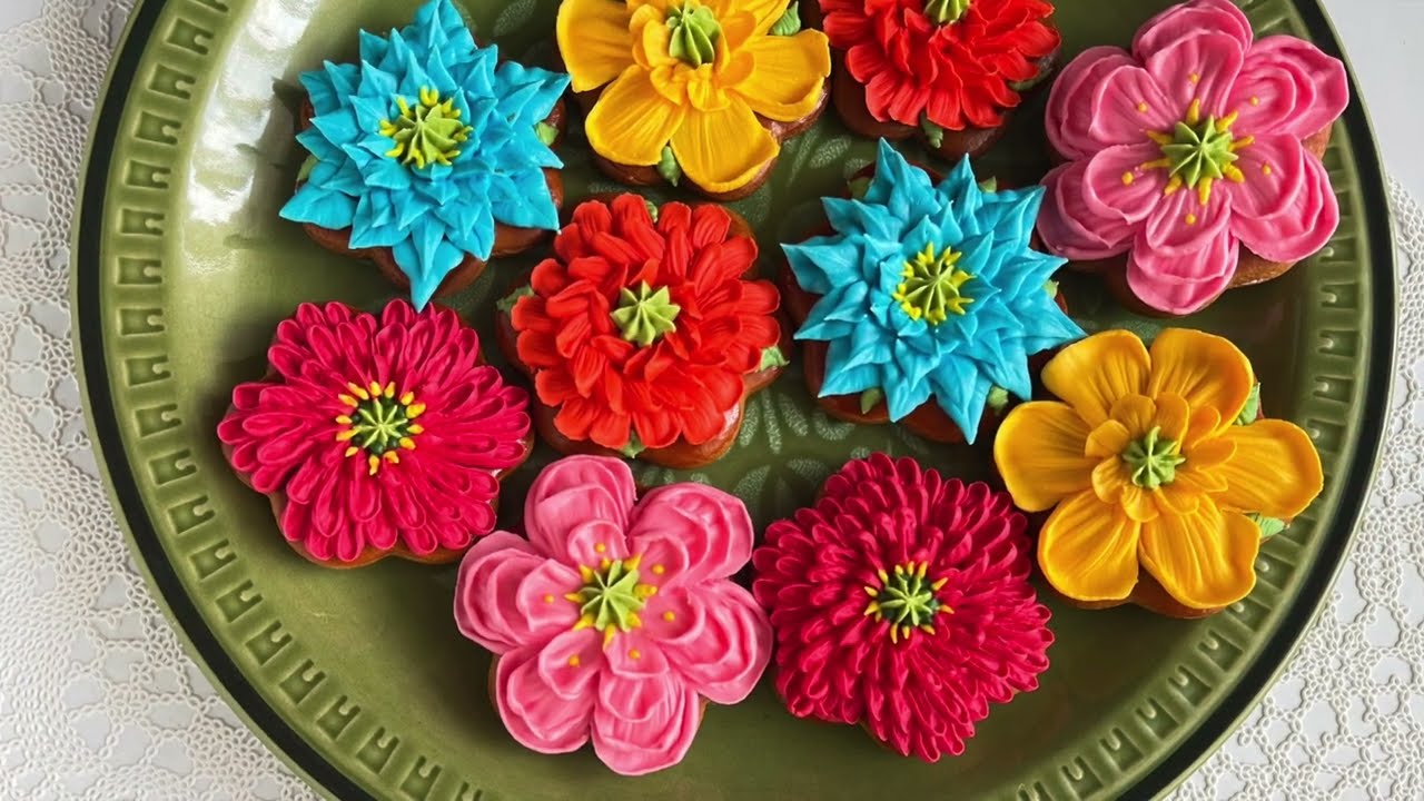 Beautiful Royal Icing Flowers 🌸