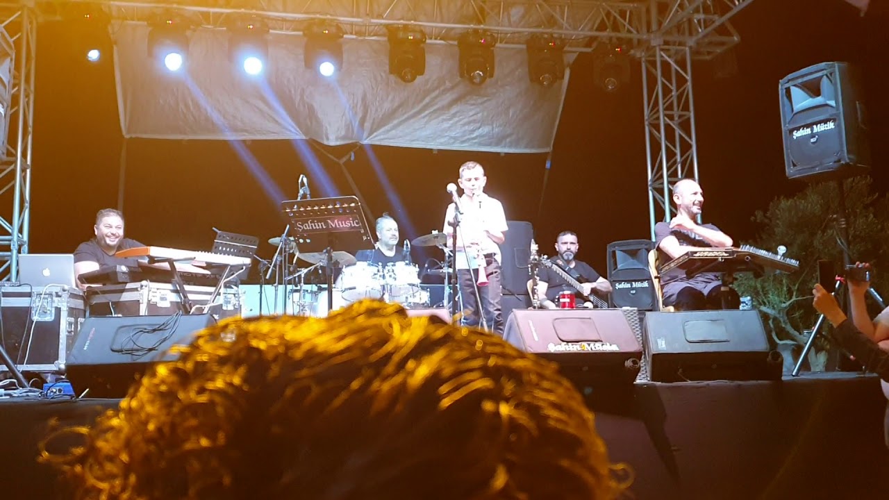Erdenaj Sali Şenlendirici vs Hüsnü Şenlendirici : Tanrı İstemezse , Klarinet Kampin Bergama 2019