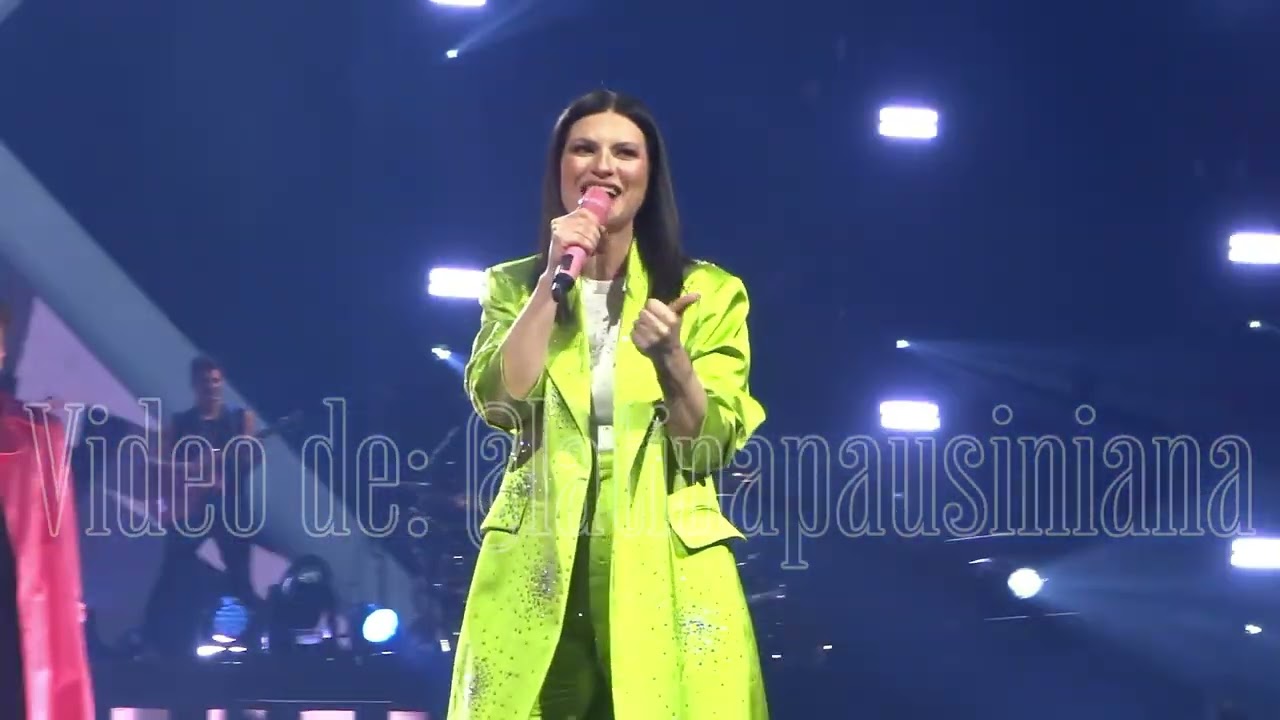 Laura Pausini en Concert au Dome á Marseille, France 03/12/2024