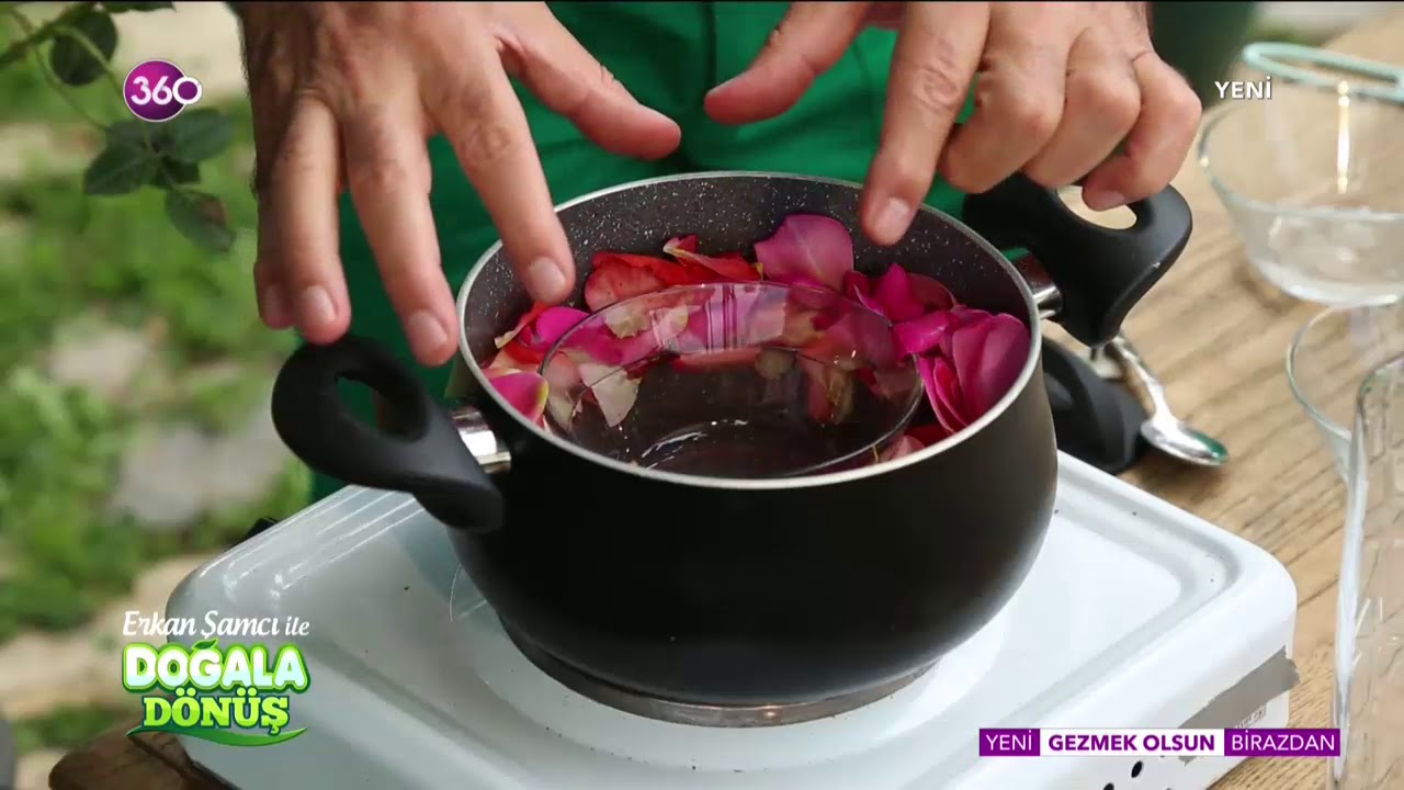 Evde gül suyu yapımı