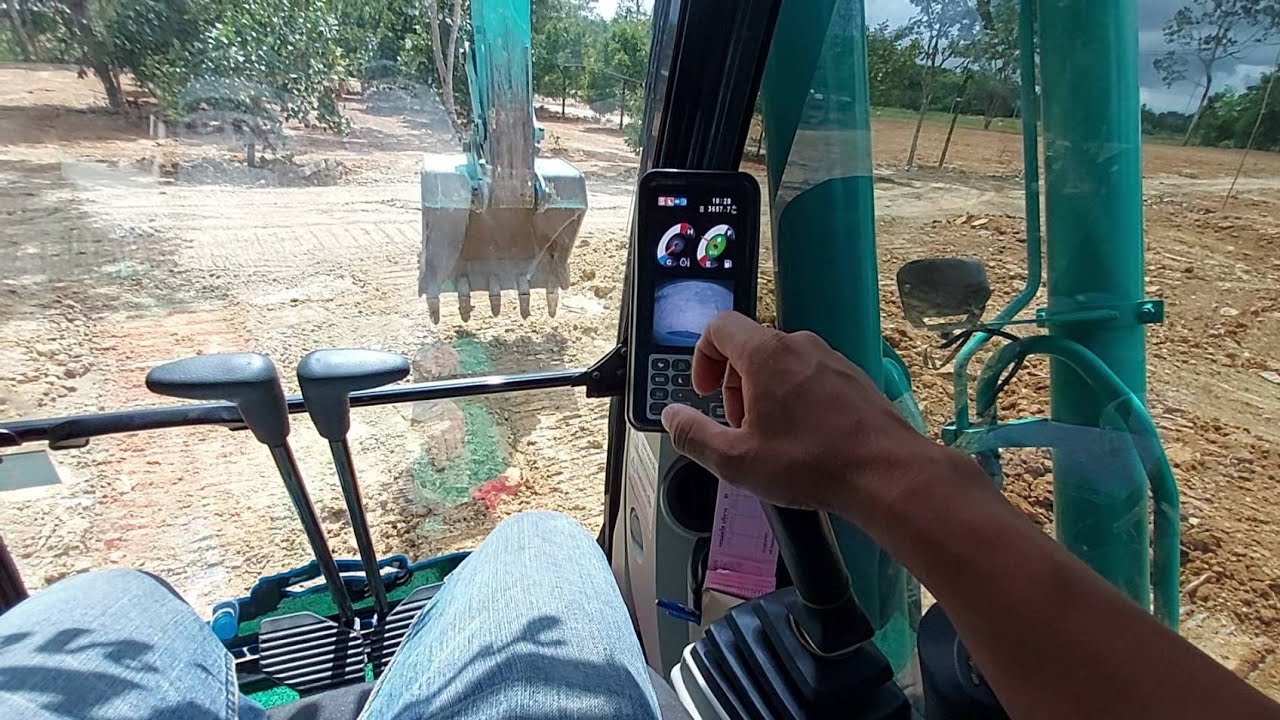 จัดให้ตามคำขอ คลิปนี้จะสอนวิธีการขับรถขุด KOBELCO SK200 รุ่น 10