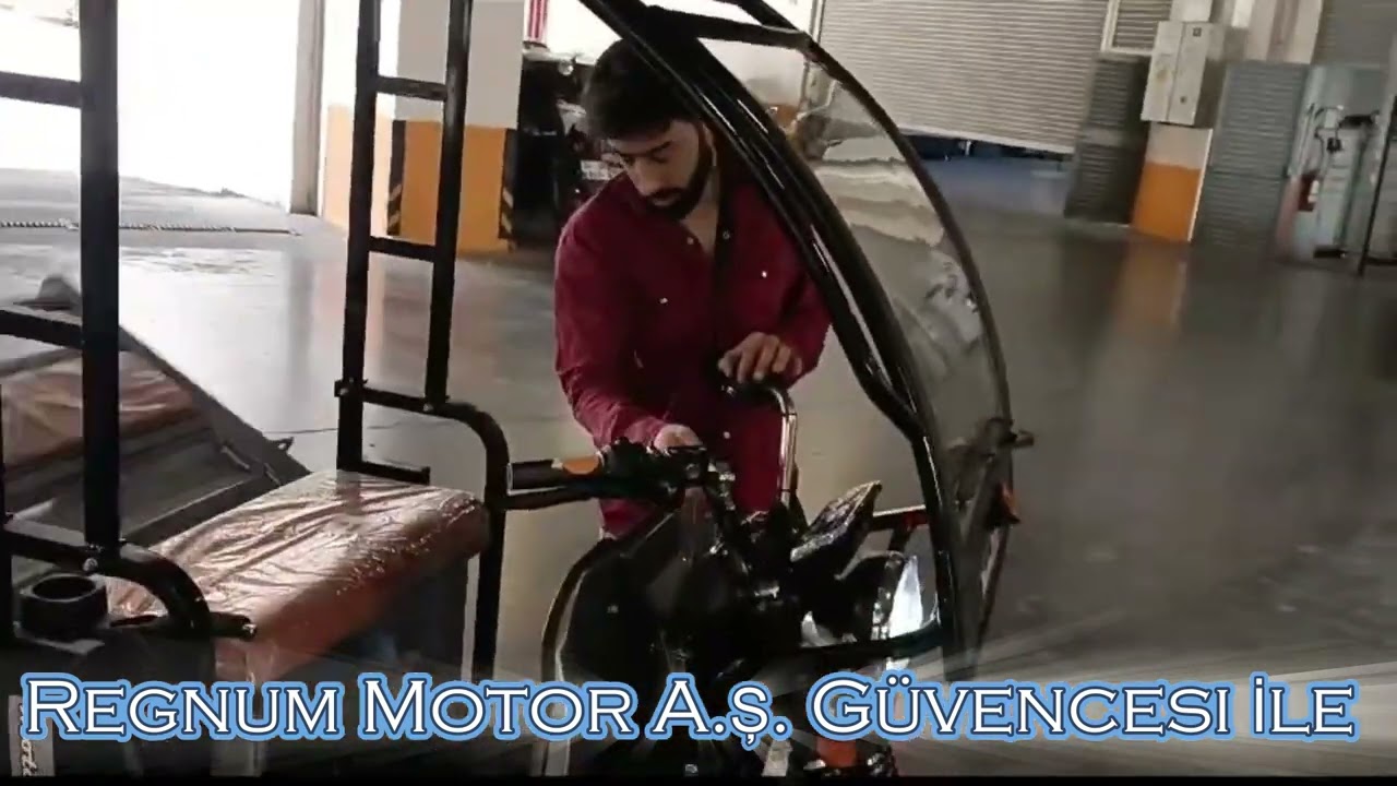 MOTOLÜX GÜÇLENDİRİLMİŞ KASALI ELEKTRİKLİ ÜÇ TEKER MOTOSİKLET