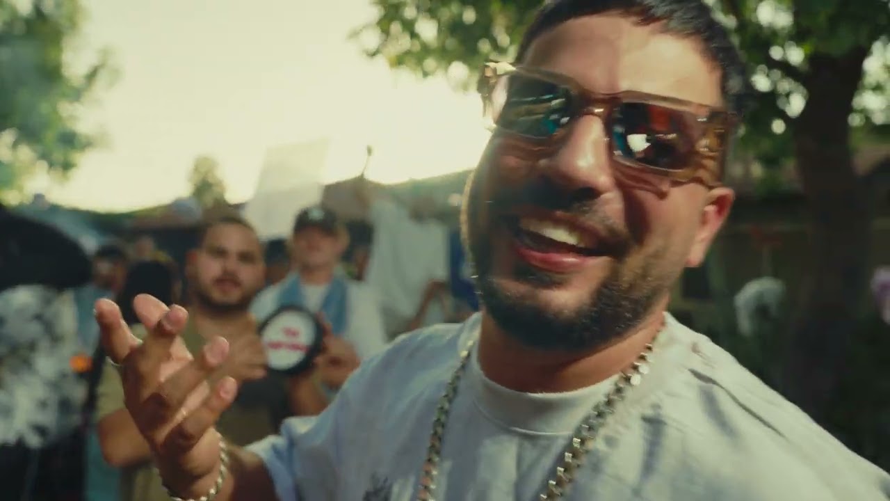 חן פורתי, שרק וגפן גרינברג - בלי פאניקה (Prod. by Galdi)