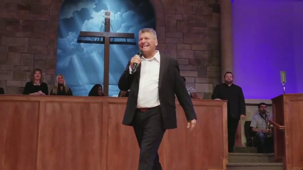 Out of It! Praise Break Pastor Tommy Bates