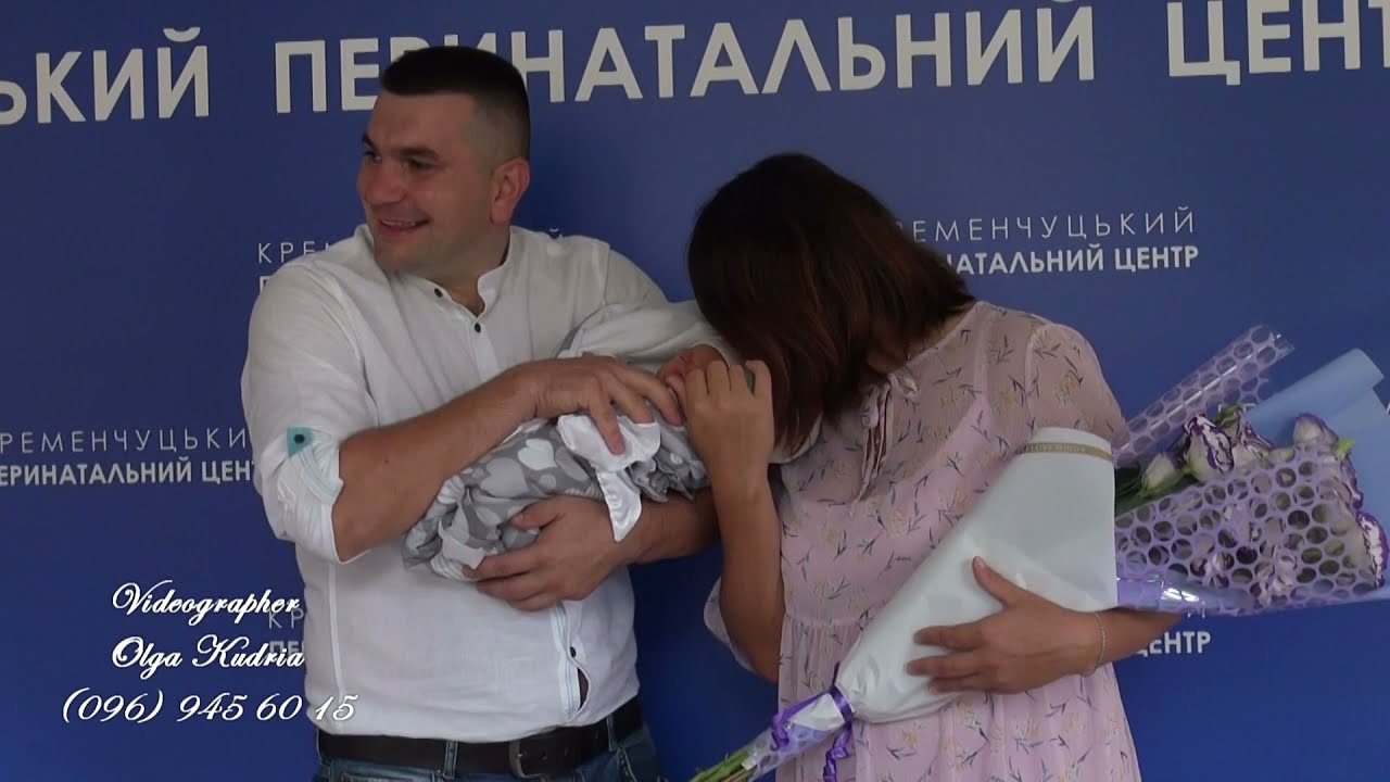 Выписка из роддома   Я родилась