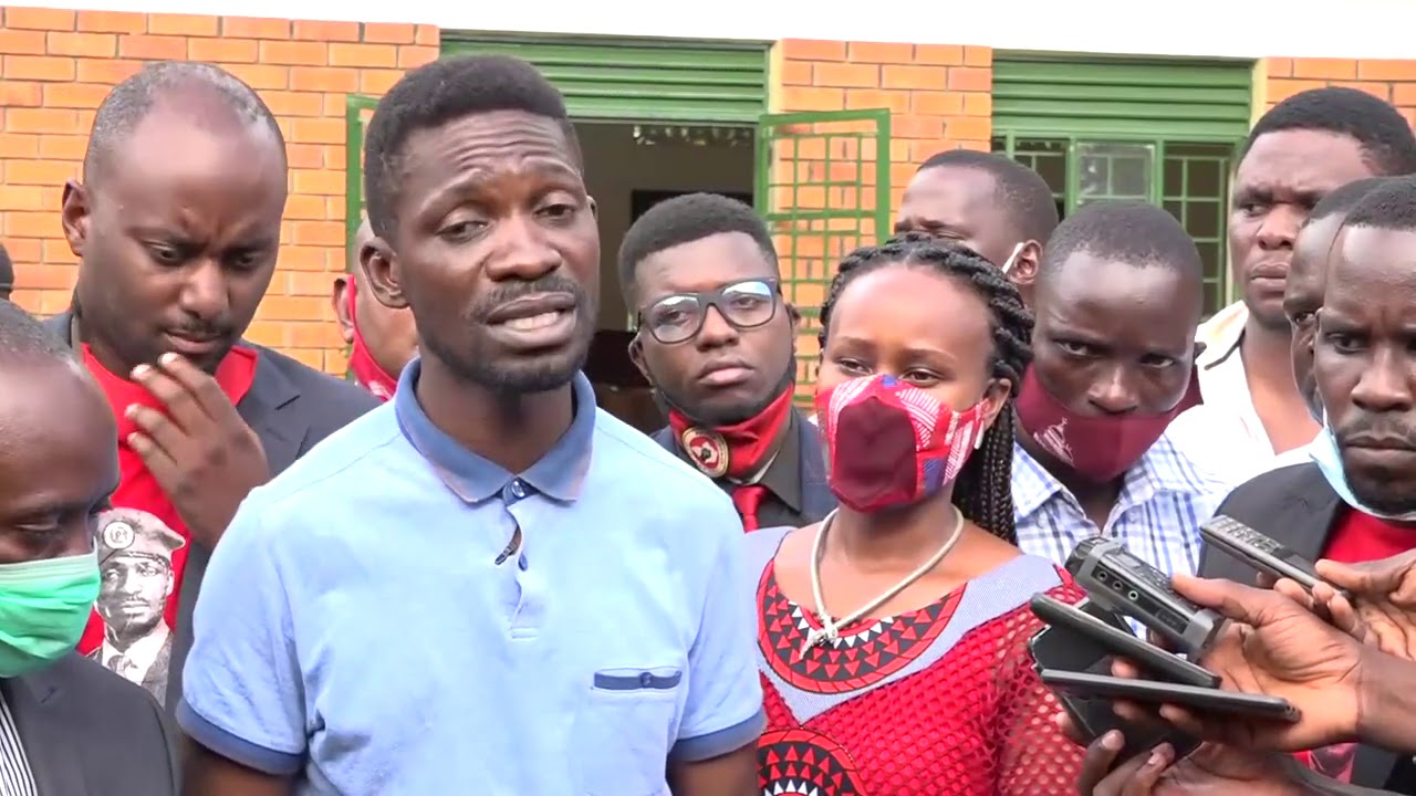BOBI WINE BAMUTADE NAYE AWANDA MULIIRO AGAMBA WEYAKOMA WATANDIKIIRA