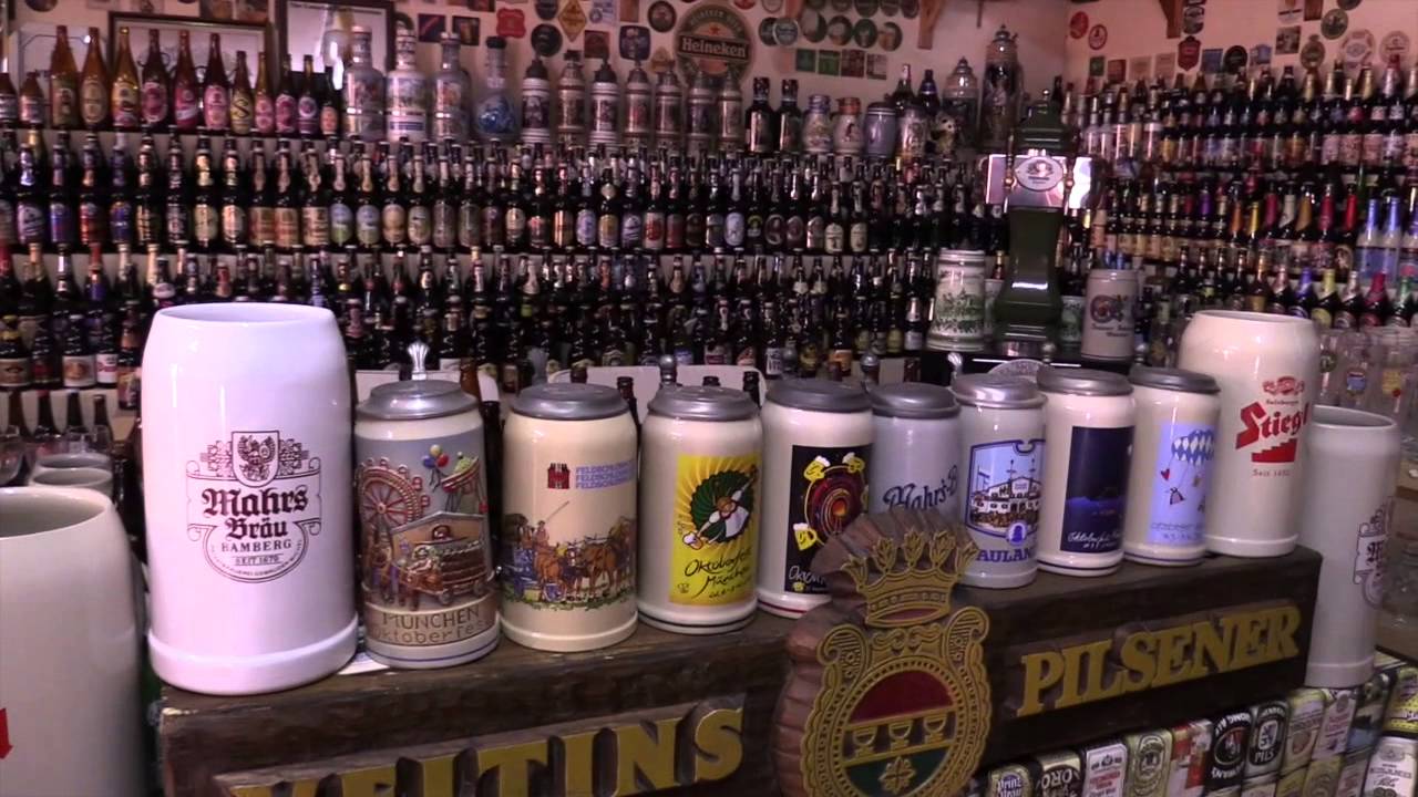 Gente de Aquí - Pedro Lazzo y su colección de botellas de cerveza