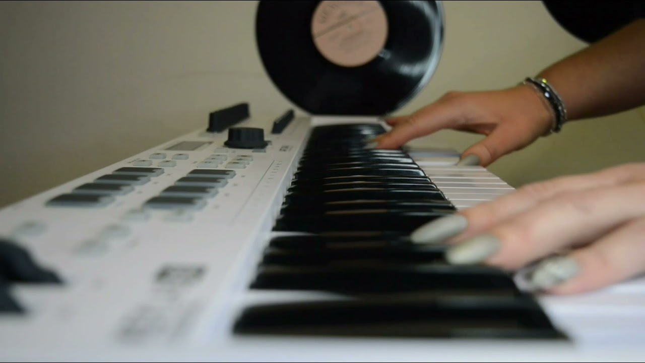 La casa de papel Soundtrack on piano | Cecilia Krull - My life is going on